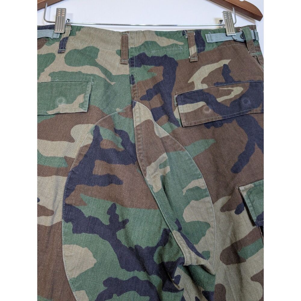 US Military Woodland Camo Cargo Pants Medium 31-35 Long Gorpcore Utility - Picture 10 of 13